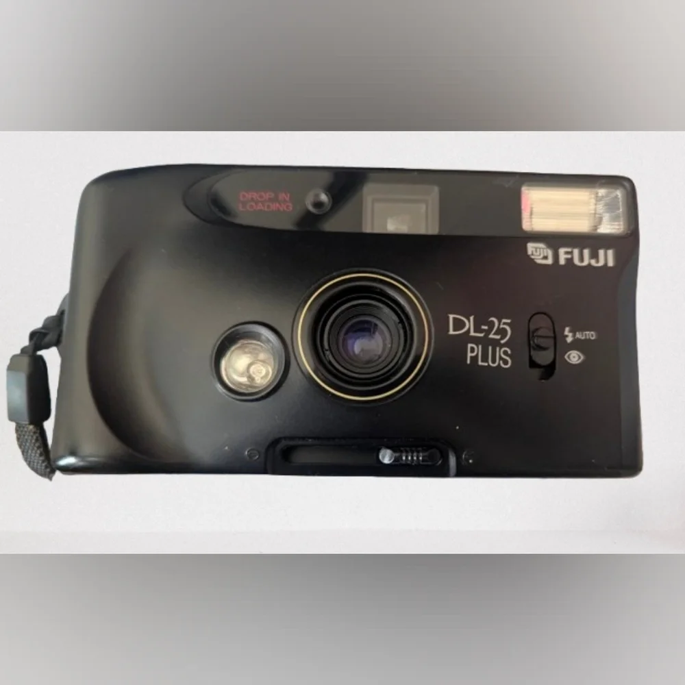 Vintage DL-25 Plus Black Working Film Camera